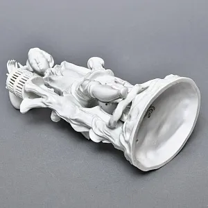 Антикварная Фарфоровая статуэтка «Птицелов с собакой», Fraureuth Германия, 1919 - 1926 годы. 