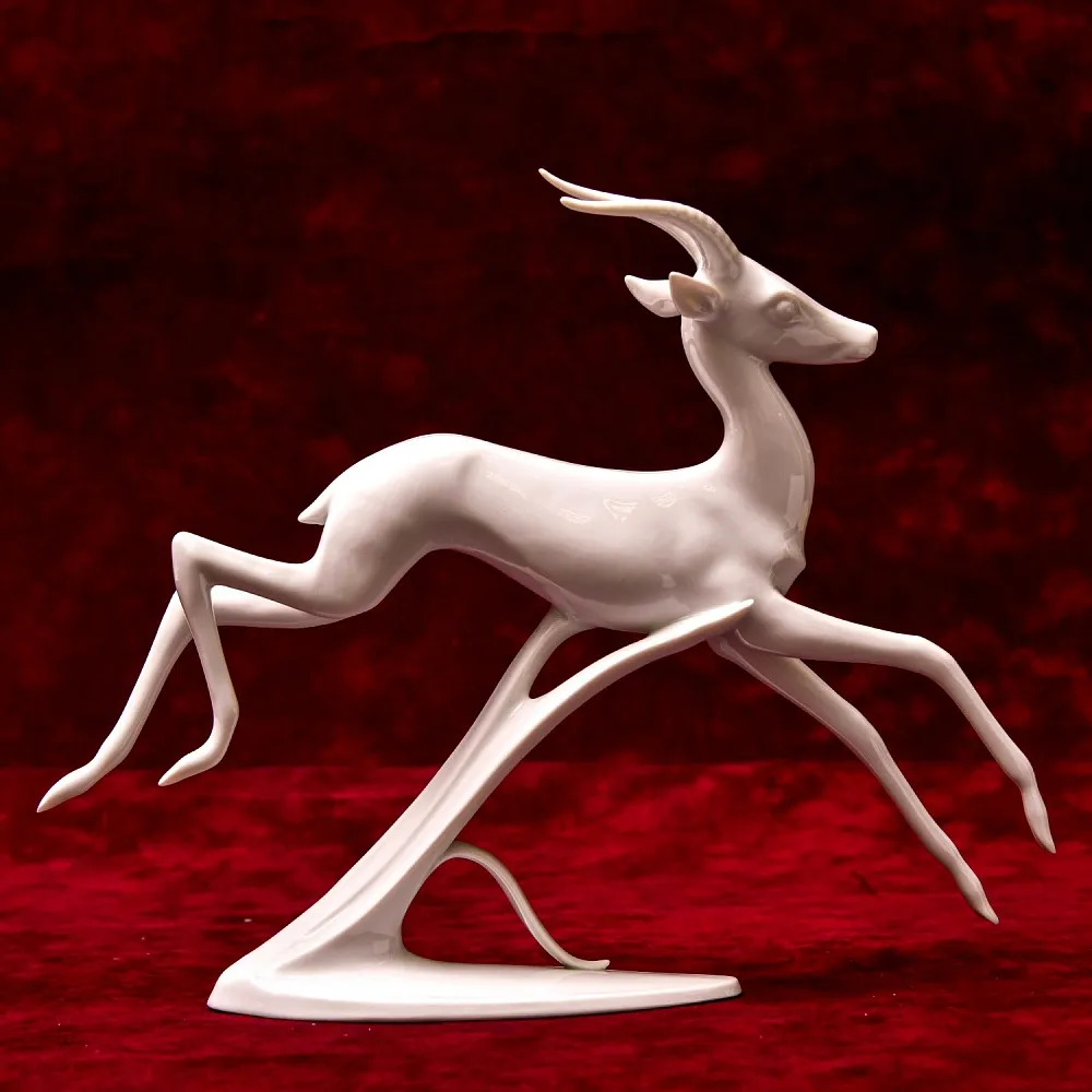Редкая!!! Коллекционная Фарфоровая статуэтка «БЕГУЩАЯ ГАЗЕЛЬ», Kaiser Германия - 1970 год.