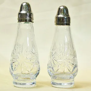 Винтажный Набор для Специй из 2-х предметов на подставке, Англия, середина ХХ века.