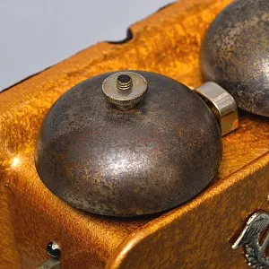 Старинныйй Настенный Телефонный аппарат - Телефон «Thomson-Houston», Париж Франция -1930 год. 