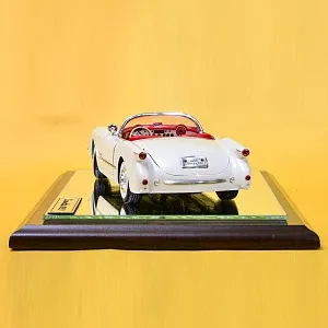 Коллекционная Металлическая Модель «Автомобиль - Carvette 1953 » Германия.