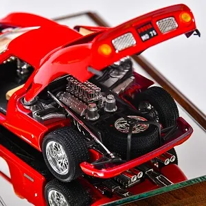 Коллекционная Металлическая Модель «Автомобиль - Красный Ferrari 250» Германия.