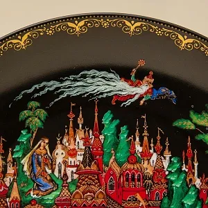 Коллекционная Тарелка «РУСЛАН И ЛЮДМИЛА» Фарфор - ЛФЗ, СССР - 1988 год.