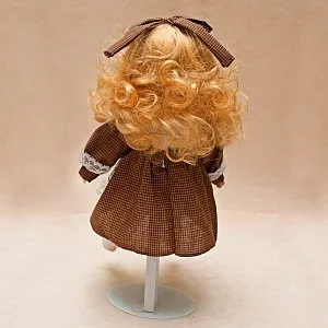 Коллекционная фарфоровая кукла №7  Н - 31 см.