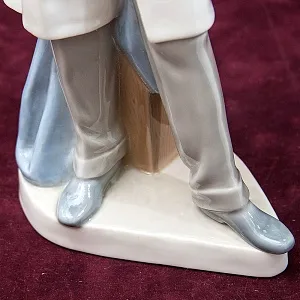 Редкая! Коллекционная Фарфоровая статуэтка «Ветеринар» Lladro, Испания - 1972 год.