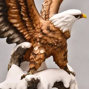 Большая Коллекционная статуэтка Птица - «Орел. Белоголовый орлан», Fanconi Arts Италия.
