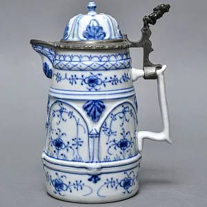 Антикварный Фарфоровый кувшин для пива «Гном - пивовар», Bremer & Liebmann Германия, 1887 - 1923 годы.