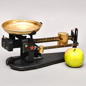 Редкость! Чугунные Бытовые Весы Повышенной точности до 2 кг. МВЗ СССР -1954 год.