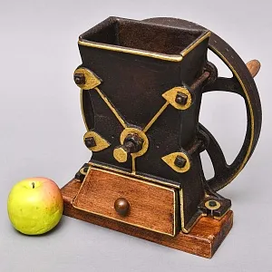 Большая Антикварная Чугунная Ручная Механическая Мельница №5, RAPIDE Германия начало ХХ века. 