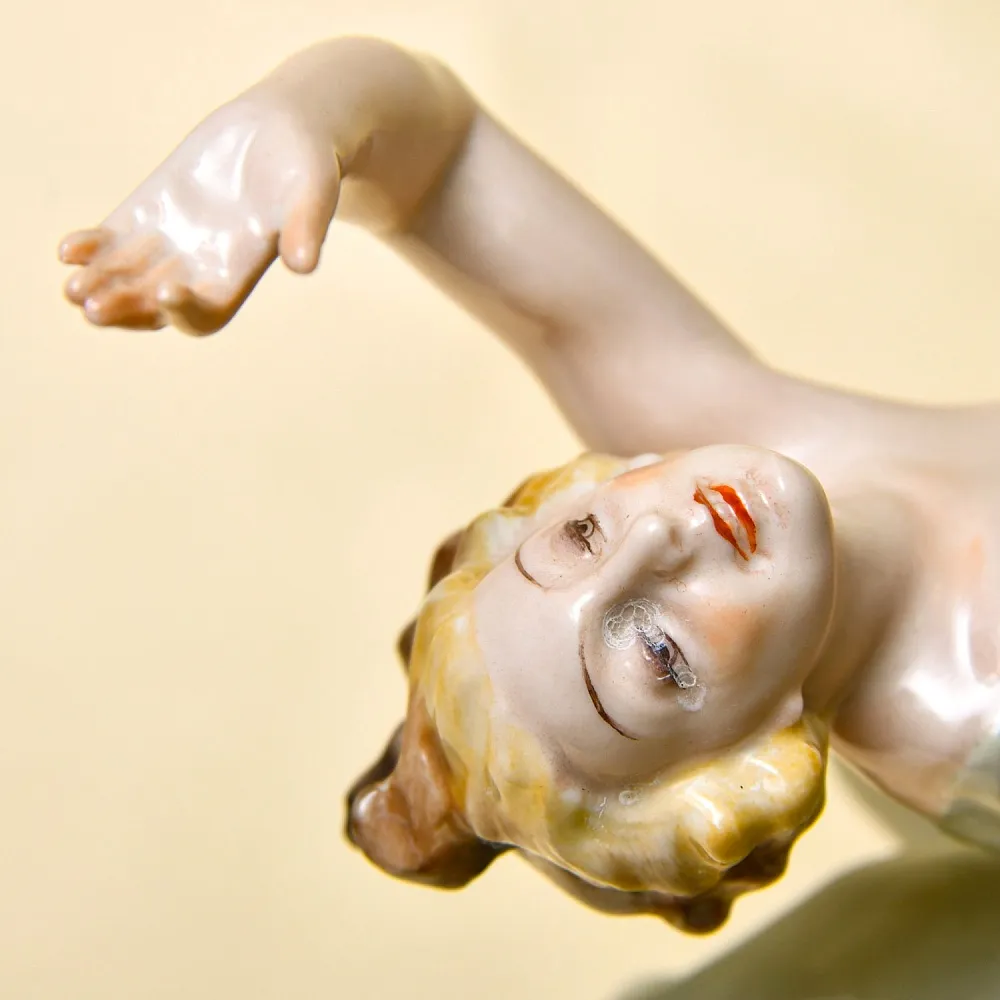 Авторская Коллекционная Статуэтка «ПОДРУГИ. ТАНЕЦ», фарфор Hutschenreuther, Германия 1955-1968 годы. 