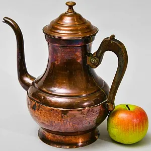 Декоративный Антикварный Медный Кофейник - Чайник, Бельгия 20 -е годы ХХ века.