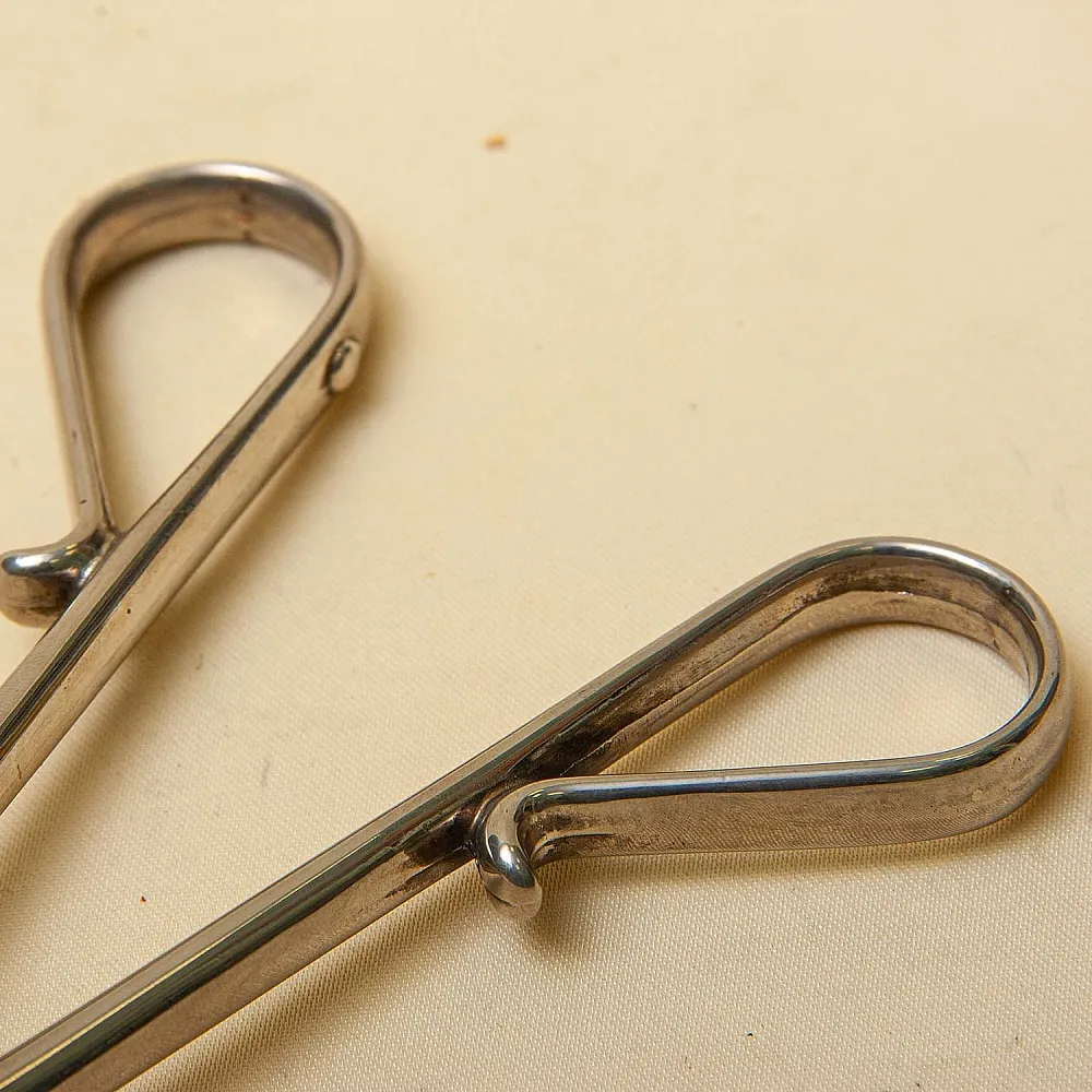 ВИНТАЖНЫЕ СЕРВИРОВОЧНЫЕ ЩИПЦЫ . Металл Silverplate, Англия середина ХХ века.