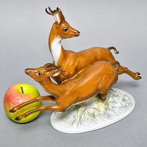 Коллекционная Фарфоровая статуэтка «Бегущие газели», ROSENTHAL Германия - 1936 год. 