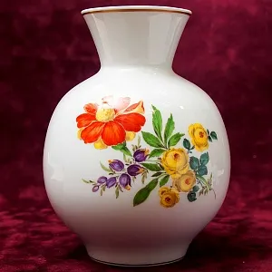 Фарфоровая Ваза «Цветочный Букет» Н -19 см., MEISSEN / МЕЙСЕН, Германия.