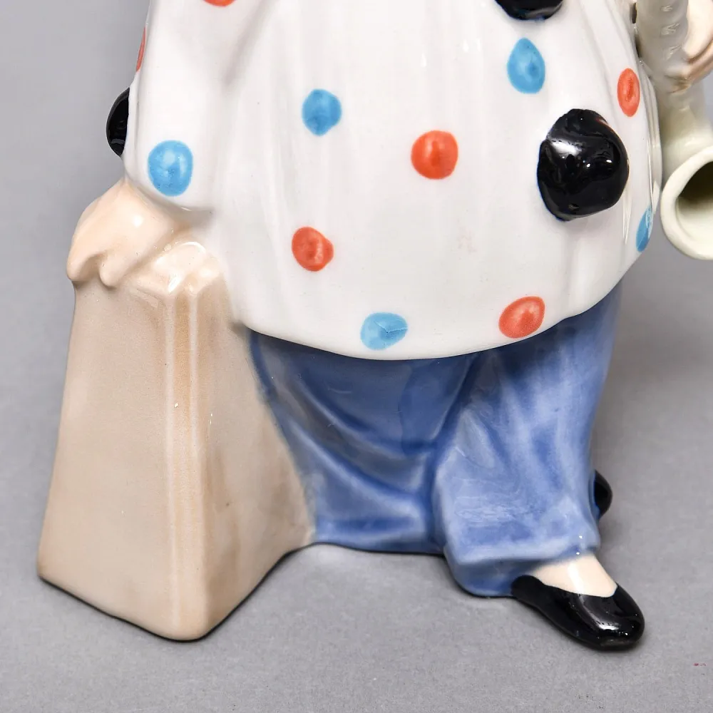 Фарфоровая статуэтка «Клоун с cаксофоном», TENGRA Испания, вторая половина ХХ века.