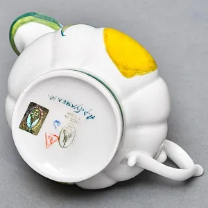 Авторский Чайный сервиз на 4 персоны «Лимоны», фарфор, ручная роспись, Гжель Россия -2000 г..