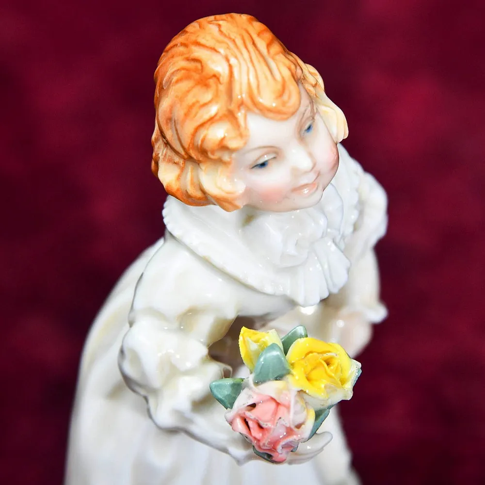 Парные Фарфоровые Статуэтки «Дети - Цветы для Мамы», Карл Энс / Karl Ens, Германия, 30-е гг.