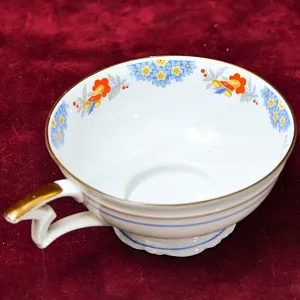 Антикварная Коллекционная Фарфоровая Чайная Тройка «Цветочный орнамент» , Schirnding Porzellan A.G. Германия 1909 - 1925 годы.