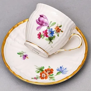 Коллекционная Кофейная пара «Летние цветы», Фарфор KPM Berlin Германия, первая половина ХХ века.