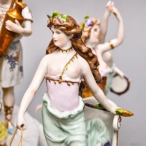 Редкость! Коллекционная Фарфоровая статуэтка «ТРИУМФ», Scheibe-Alsbach Германия, 1962 - 1972 годы. 