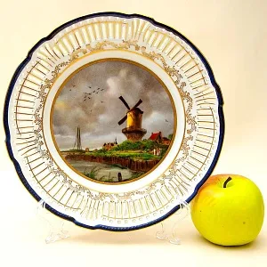 Коллекционная Фарфоровая Тарелка «Пейзаж с мельницей», Германия 80-е годы ХХ века.-копия