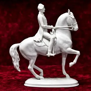 Редкая! Коллекционная Фарфоровая статуэтка «РЫСЬ», Wiener Porzellanmanufaktur Augarten, Австрия, середина ХХ века.