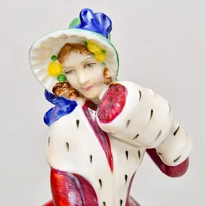 Коллекционная Фарфоровая статуэтка «Рождественское утро. Девушка с муфтой» , Royal Doulton Англия.