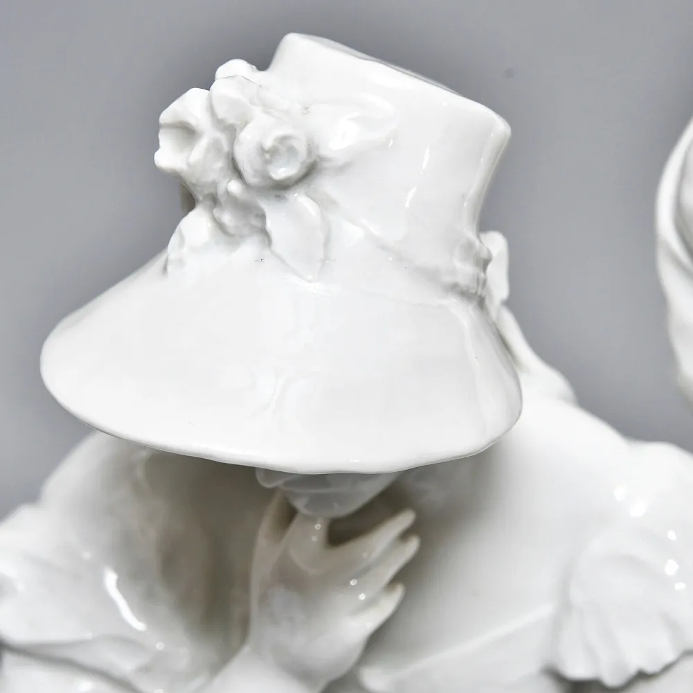 Антикварная Фарфоровая статуэтка «Дама с кавалером. Размолвка», ROSENTHAL Германия - 1926 год. 