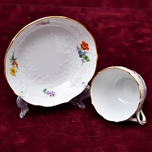 Коллекционая Кофейная пара «Цветочная россыпь», Фарфор MEISSEN / МЕЙСЕН Германия.