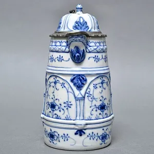 Антикварный Фарфоровый кувшин для пива «Гном - пивовар», Bremer & Liebmann Германия, 1887 - 1923 годы.