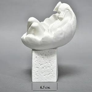 Коллекционная Фарфоровая статуэтка «Девушка, Знак Зодиака - Рак», Royal Copenhagen Дания.