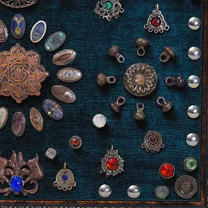 Коллекционное Панно - Картина «Старинные Элементы Украшения одежды», Россия конец XIX - начало ХХ века.