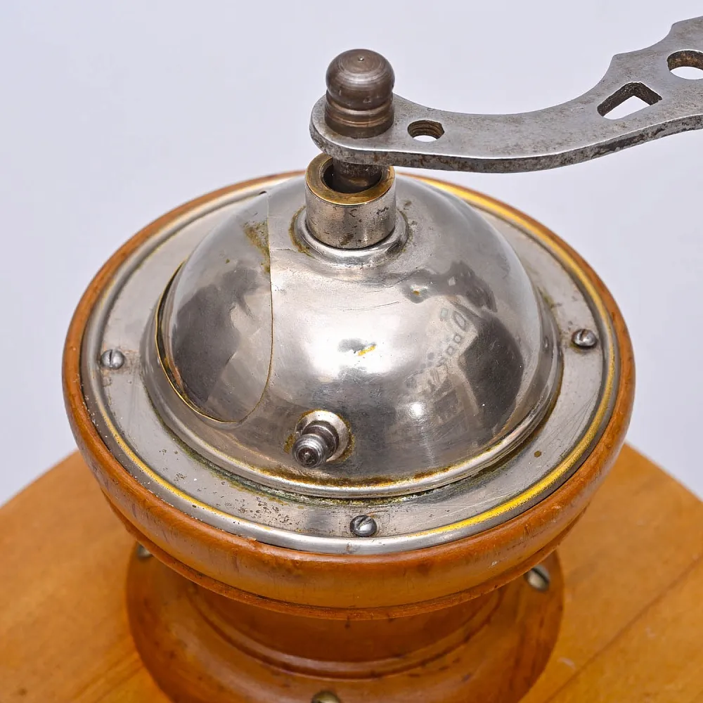 Коллекционная ручная механическая кофемолка «ARMIN» Бельгия, середина ХХвека.