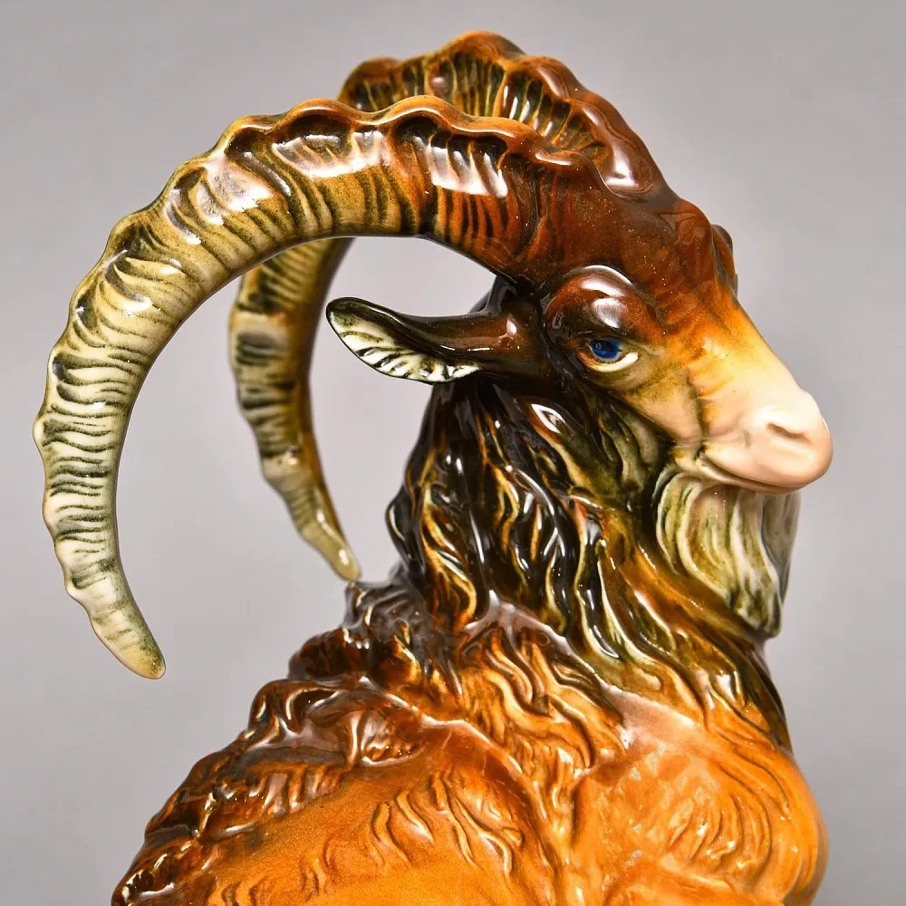 Большая Коллекционная Статуэтка «Горный Козел и Ящерица», Фарфор Karl Ens, Германия - 30-е гг. 