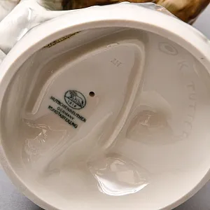 Большая Коллекционная статуэтка «Коричневый Ястреб на Охоте», Фарфор Hutschenreuther Германия.