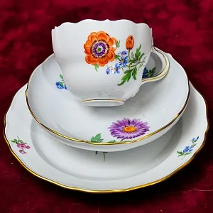 Чайная пара+Тарелка (Тройка) серии BLUME Фарфор MEISSEN / МЕЙСЕН Германия