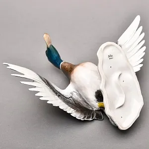 Птица - Фарфоровая Статуэтка «ВЗЛЕТАЮЩИЙ СЕЛЕЗЕНЬ», ROSENTHAL Германия, середина ХХ века.