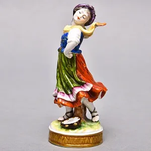 Коллекционная Фарфоровая Статуэтка «Девочка - танцовщица в оранжевом шарфике», VOLKSTEDT Германия -50 гг.
