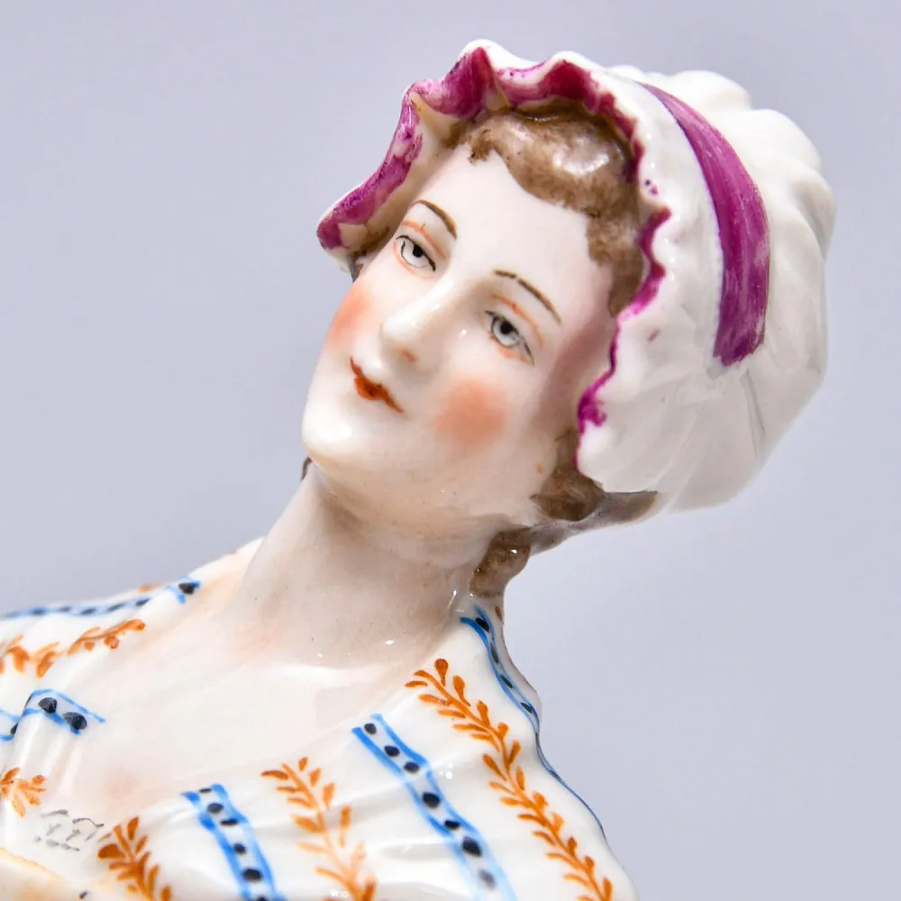 Коллекционная Фарфоровая статуэтка «Свежие устрицы», Capodimonte Style Италия.