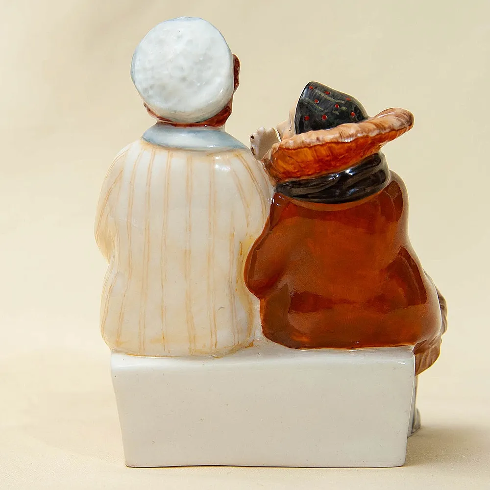 Авторская Коллекционная Фарфоровая Статуэтка «Кумушки», Россия.