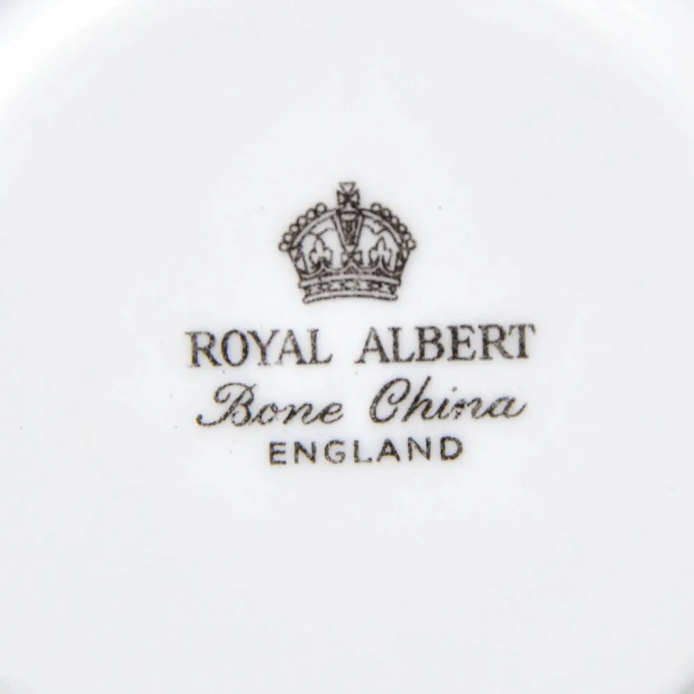 Коллекционная Фарфоровая Кофейная пара «Красная Роза», ROYAL ALBERT Англия, вторая половина ХХ века.