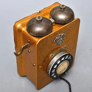 Старинныйй Настенный Телефонный аппарат - Телефон «Thomson-Houston», Париж Франция -1930 год. 