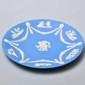 Коллекционая Тарелка «Античные сюжеты с путти» фарфор WEDGWOOD, Англия -70гг.