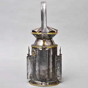 Редкость! Старинный Сигнальный Керосиновый Фонарь, C.EASTCATE & SON Ltd Англия -1944 год.