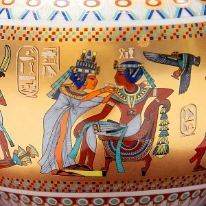 Коллекционная Авторская  Ваза «THEBEN» Фарфор KAISER Германия 70 -е годы ХХ века.