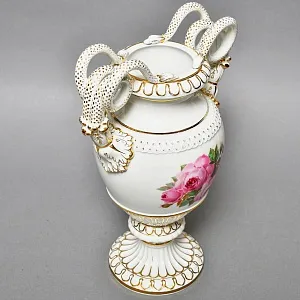 Редкость! Большая Фарфоровая ваза «Розовый куст», MEISSEN / МЕЙСЕН Германия, начало ХХ века.