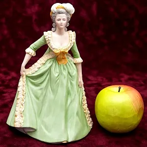 Фарфоровая статуэтка Королева «МАРИЯ АНТУАНЕТТА», Franklin Porcelain, США 1982 год - Н-21,5 см.