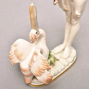 Коллекционная статуэтка «Девушка и Пеликан», Фарфор Hutschenreuther Германия, 1955 - 1968 годы.