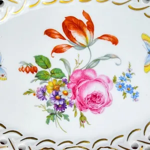 Фарфоровое  Блюдо - Сухарница - Вазочка - Конфетница «Цветы и Бабочки», SANDIZELL Германия.