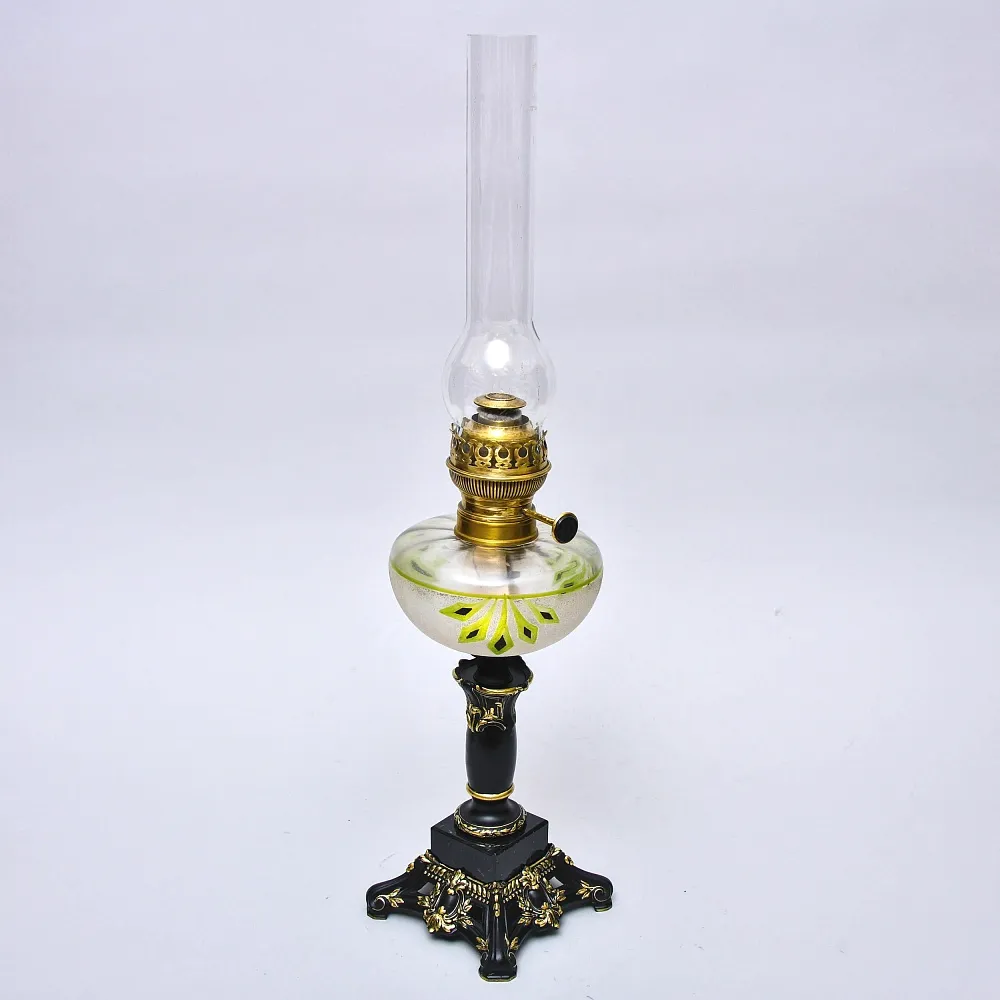 Старинная Керосиновая Лампа Hugo Schneider, Leipzig, Германия -1924 год.